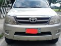 Silver Toyota Fortuner 2006 for sale in Cainta-1