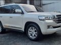 White Toyota Land Cruiser 2017 for sale in Quezon City-6