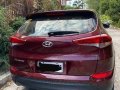 Red Hyundai Tucson 2017 for sale in Manual-4