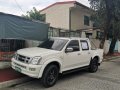 White Isuzu D-Max 2006 for sale in Automatic-9