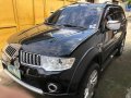 Black Mitsubishi Montero sport 2012 for sale in Manila-3