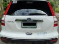 Selling White Honda Cr-V 2009 in Manila-9