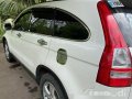 Selling White Honda Cr-V 2009 in Manila-8