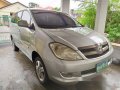 Silver Toyota Innova 2005 for sale in Manila-7