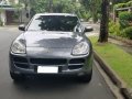 Grey Porsche Cayenne 2006 for sale in Manila-5