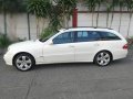 White Mercedes-Benz E-Class 2004 for sale in Automatic-2