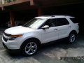 White Ford Explorer 2013 for sale in Automatic-3