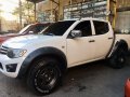 White Mitsubishi Strada 2012 for sale in Manual-4
