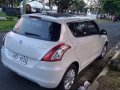 White Suzuki Swift 2016 for sale in Manual-3