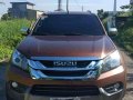 Brown Isuzu Mu-X 2016 for sale in Caloocan-1