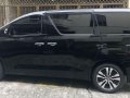 Black Toyota Alphard 2011 for sale in Automatic-6