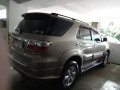 Toyota Fortuner 2010 for sale in Manila -7