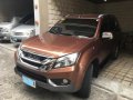 Sell Brown 2015 Isuzu Mu-X in Manila-2