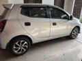 Selling Grey Toyota Wigo 2017 in Taguig-0