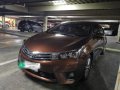 Brown Toyota Corolla altis 2015 for sale in Manual-0