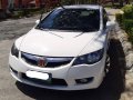 Sell White 2010 Honda Civic in Manila-1