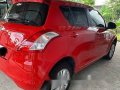 Red Suzuki Swift 2018 Automatic for sale -14