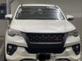 Pearl White Toyota Fortuner 2017 2.4 V 4x2 AT with TRD FOR SALE in Manila-2