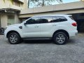 Sell White 2015 Ford Everest in Mandaluyong-5