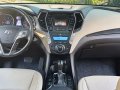 Grey Hyundai Santa Fe 2013 for sale in Automatic-1