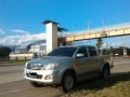 Silver Toyota Hilux 2012 for sale in Manila-7