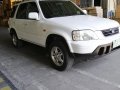 Selling White Honda Cr-V 2001 in Calamba-0