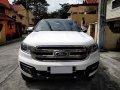 Selling White Ford Everest 2018 at 26000 km-8