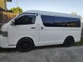 White Toyota Hiace 2008 Van for sale -3