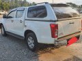 Well Maintained Isuzu DMax 2016 LS A/T Top of the line-1