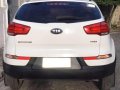 Selling White Kia Sportage 2016 in Manila-1