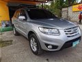 Selling Silver Hyundai Santa Fe 2010 in Cabuyao-4