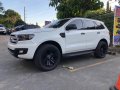 Ford Everest 2016 4x2-1
