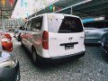 Sell White 2017 Hyundai Starex in Pasig-8