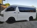 Selling White Toyota Grandia 2008 in Mabalacat-1