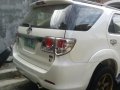 Pearl White Toyota Fortuner 2013 for sale in Quezon City-7