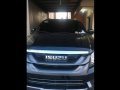 Selling Grey Isuzu Mu-X 2015 SUV / MPV in Imus-0