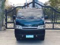 Toyota Hiace Commuter Loaded 2006 model-2