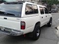 2004 Toyota Hilux SR5 Diesel 4X2 Manual-1