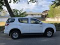 Sell White 2014 Chevrolet Trailblazer SUV / MPV in Parañaque-3