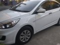 Sell White 2017 Hyundai Accent Sedan in Quezon City-6