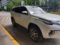 2018 Toyota Fortuner V Pearl White-0