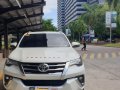 2018 Toyota Fortuner V Pearl White-1