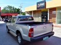 2014 Toyota HiLux MT 648t Nego Batangas Area-12