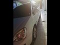 Selling White Kia Carens 2010 SUV / MPV in Quezon City-4