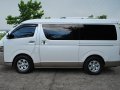 Sell White 2016 Toyota Hiace Van in Manila-8