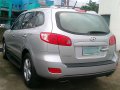 Sell Silver 2007 Hyundai Santa Fe SUV / MPV in Manila-3