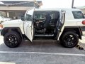 Selling White Toyota Fj Cruiser 2017 SUV / MPV in Cebu City-2