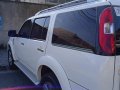 Sell White 2009 Ford Everest SUV / MPV at Manual in  at 66000 km in Quezon City-8