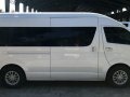 2017 Toyota Hiace Super Grandia LXV 3.0L AT-5