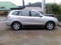 Sell Silver 2007 Hyundai Santa Fe SUV / MPV in Manila-4